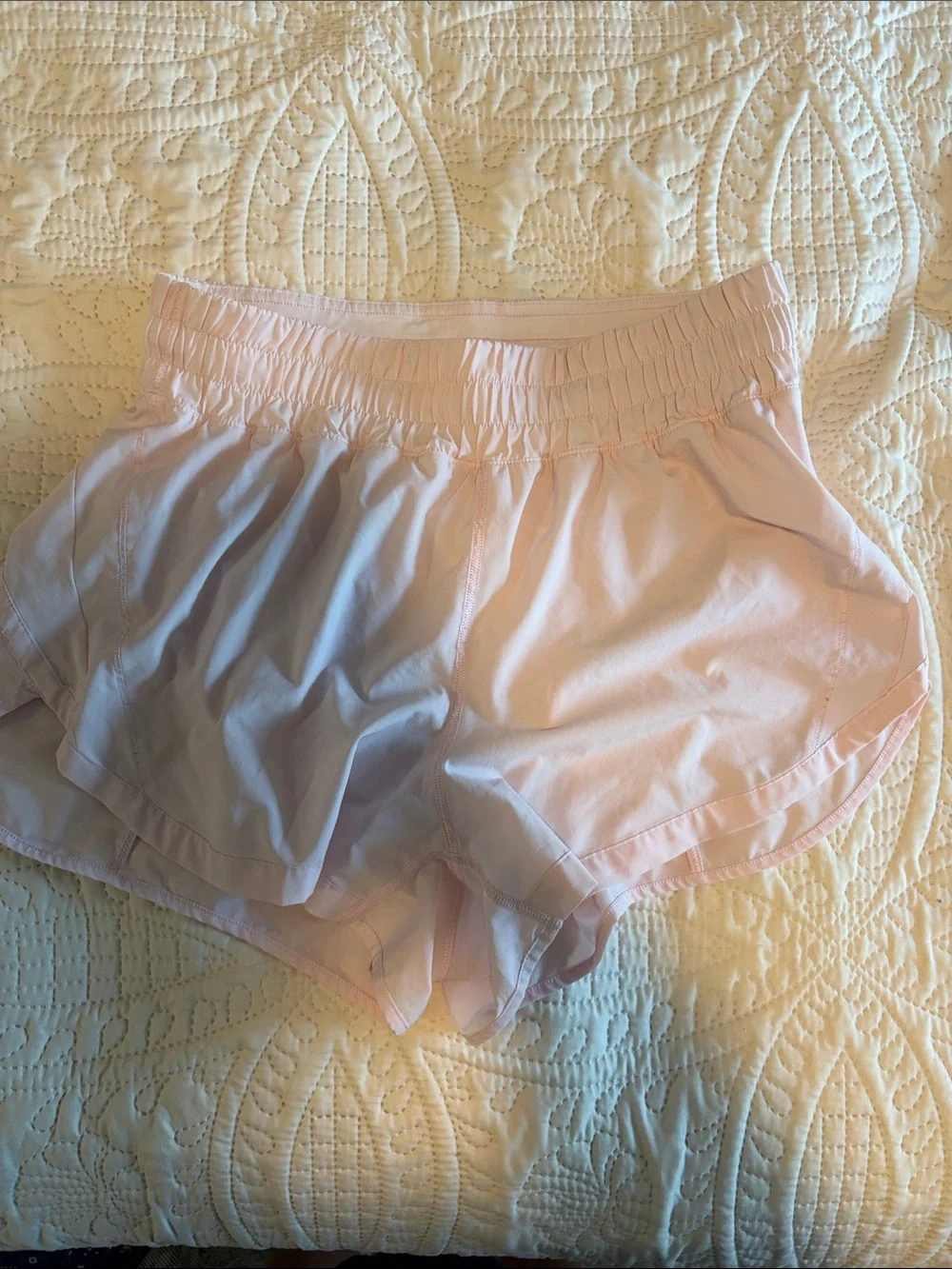 lululemon strawberry milkshake set